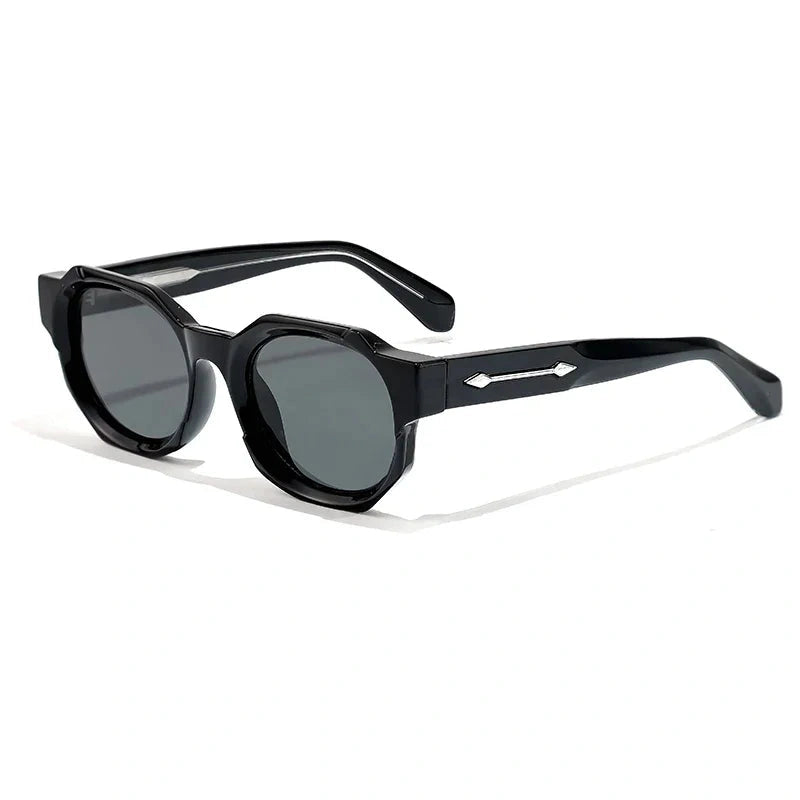 Astor - C01 Black (cleaned)