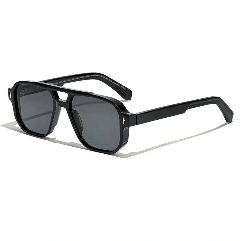 Radcliffe - C01 Black (cleaned)